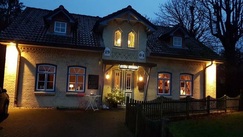 Gaestehaus Kloen-Stuuv Delve Eksteriør bilde
